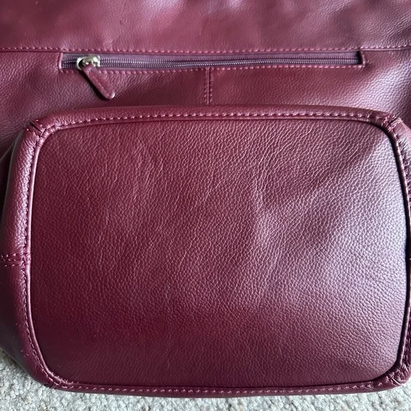 ili Genuine Leather - Picture 3 of 7